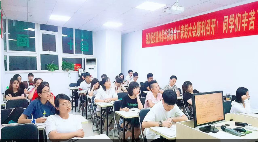 杭州春华单片机高级培训学校地址在哪