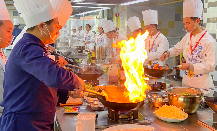 嘉兴食为先厨师炒菜培训，嘉兴食为先快餐小炒培训